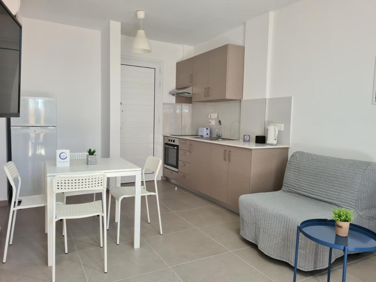Tefkrou Anthia 9 Apts Appartement